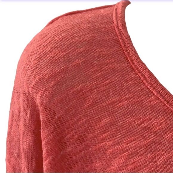 Old Navy coral drape front top, SP - Picture 4 of 5